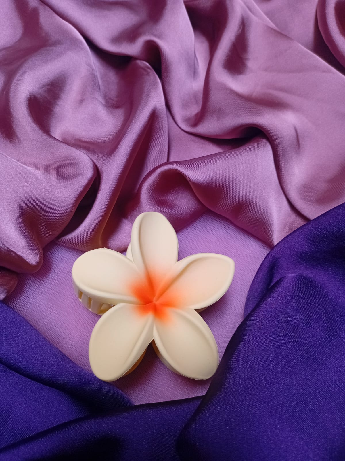 Petal Statement Hair Clip
