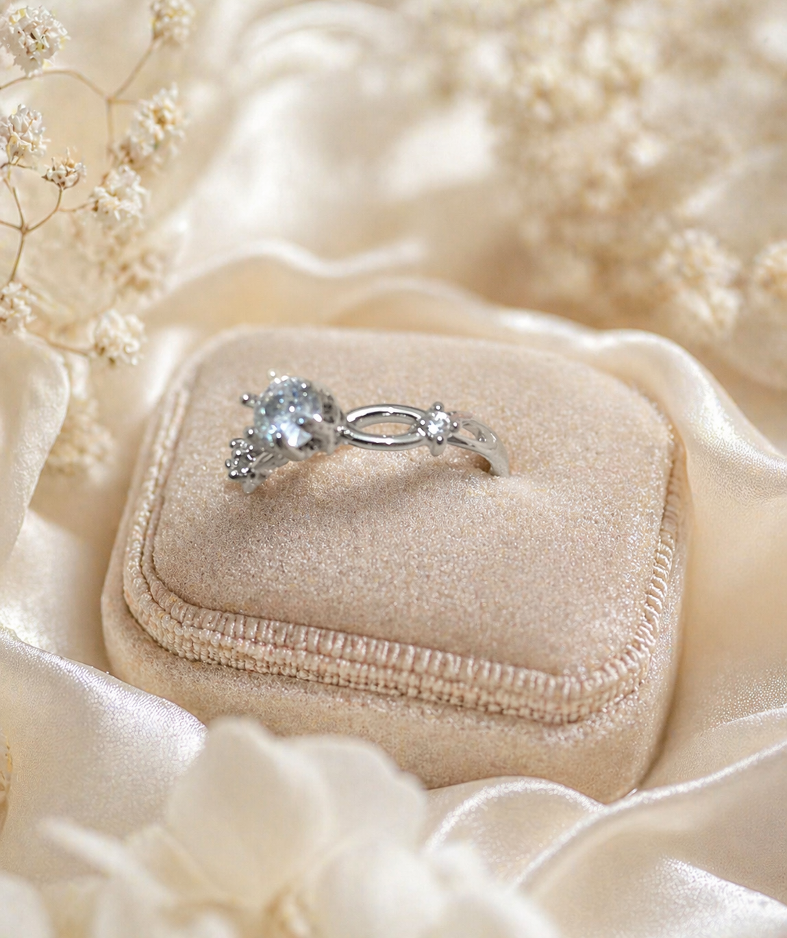 The Twisted Elegance Ring