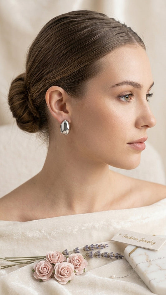 Minimalist Silver Oval Huggies